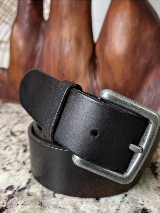 American Eagle Outfitters Other - Vintage American Eagle Men's Dark Brown Leather Belt with Metal Buckle